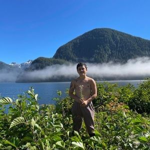 Meet your Posher, Jan